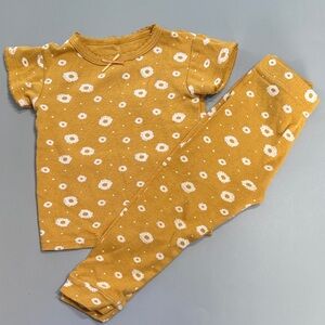 💜3/$15 Cutie Pie Dreamers Yellow Floral Toddlers' Pajamas